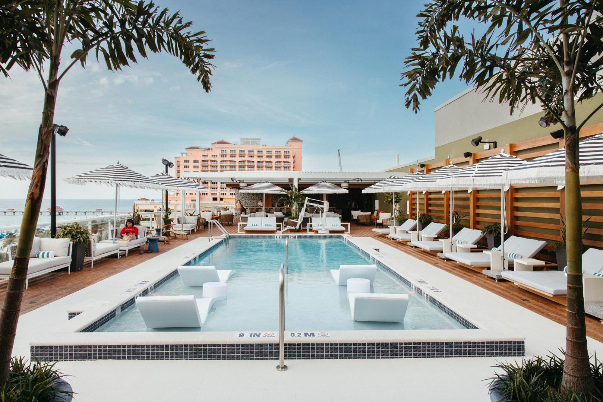 The Hiatus Clearwater Beach, Curio Collection By Hilton ภายนอก รูปภาพ