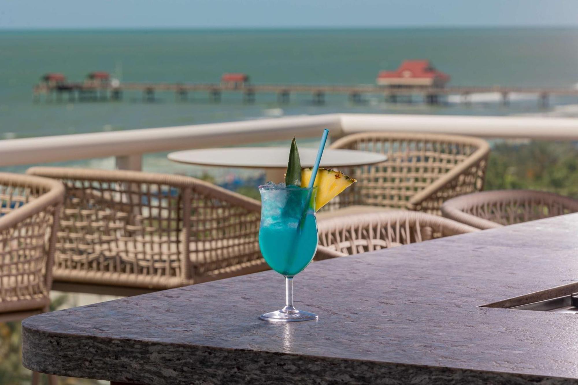 The Hiatus Clearwater Beach, Curio Collection By Hilton ภายนอก รูปภาพ